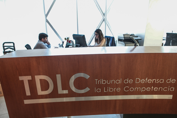 DFCumple35 | La defensa a la libre competencia y el combate a los carteles, una guerra sin tregua