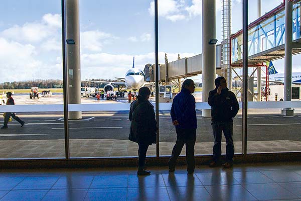 MOP lanza llamado para relicitar el Aeropuerto de La Araucanía y recibe ofertas por Orbital Sur