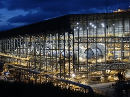 Congreso de Panamá prohíbe minería metálica en medio de crecientes protestas