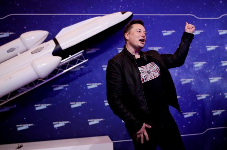 Starlink, de Elon Musk, gana licitación para proveer Internet satelital en México