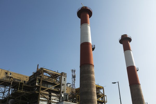 <p>Generadora Metropolitana logra luz verde de la CNE para retirar de forma definitiva la Central Renca</p>