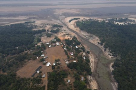 Sequía en el Amazonas aviva temores de puntos de inflexión climáticos