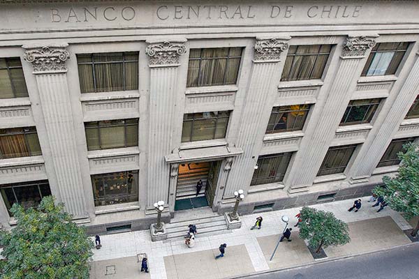 <p>Ente rector: "Economía chilena está en mejor pie para enfrentar deterioro del escenario global”</p>