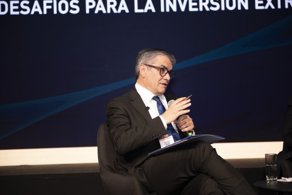 Marcel destaca importancia de mantener clasificación de riesgo para atraer inversión extranjera y fija plazo para nuevo pacto fiscal