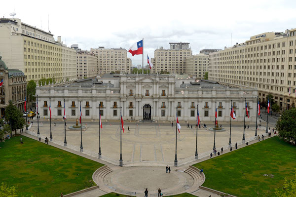 Gasto en personal del Estado aumenta 50% en una década y supera los US$ 17.000 millones para 2024