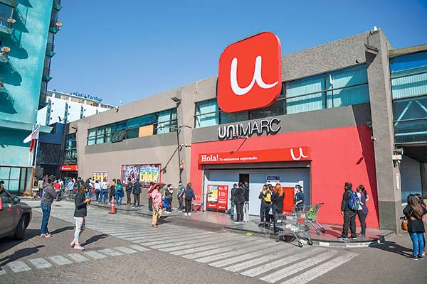 Ingresos de SMU bajan el tercer trimestre y empresa alude a escenario económico complejo