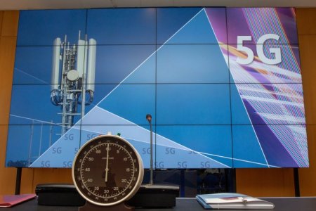 Colombia recibe cuatro ofertas de interesados en subasta de 5G con las que espera recaudar casi US$ 500 millones