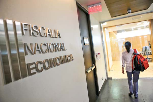 <p>FNE se despliega en la Corte Suprema por causas relacionadas al sistema de pagos con tarjetas</p>