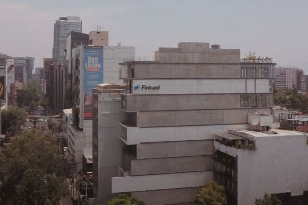 <p>Fintual despide al 20% de su equipo: "Estamos reorientando nuestro enfoque hacia una mayor eficiencia de negocio"</p>