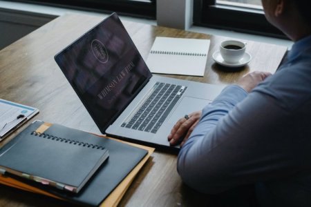 Colombia: empresas en insolvencia económica se disparan por la inflación y las altas tasas de interés, entre otros factores