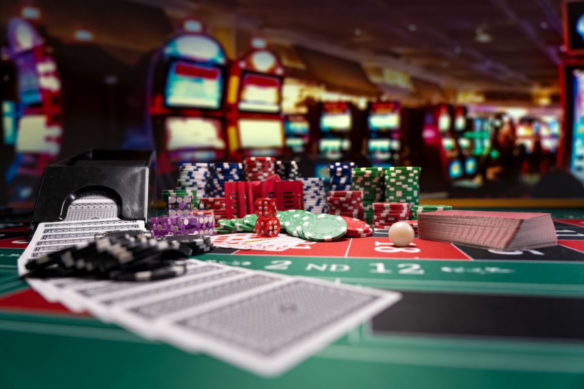 <p>Casinos Dreams firma acuerdo con UCLA para enfrentar ludopatía en Chile y EEUU</p>