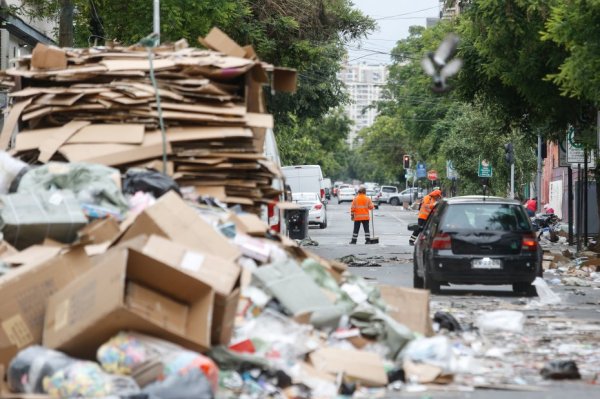 La basura se acumula en barrio Meiggs.