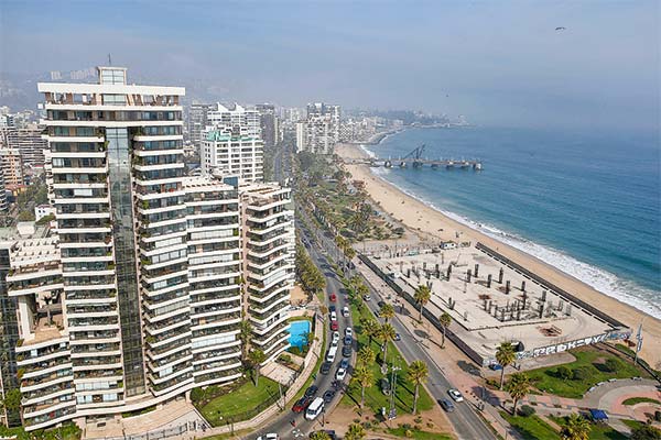<p>Organismos públicos y firmas hoteleras: los interesados tras proyecto que Saieh puso en venta en Viña del Mar</p>