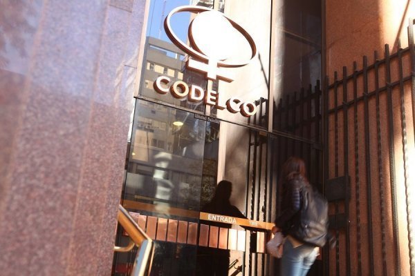 <p>Codelco explora joint venture con BHP para operar yacimiento en Chile</p>