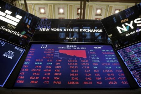 Activos argentinos se empinan tras balotaje: acciones suben hasta 40% en Wall Street e YPF lidera el rally
