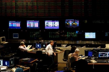 El día D en los mercados argentinos: dólar blue se dispara más de 13% y la bolsa local subió casi 23% tras el feriado