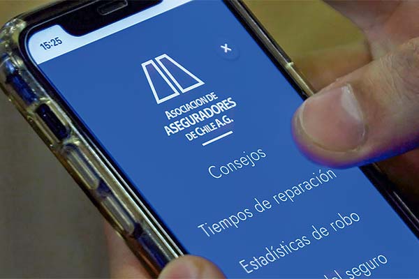<p>Aseguradores cuestionan indicaciones del Ejecutivo a ley corta de isapres y formulan reparos a nueva modalidad de cobertura de Fonasa</p>