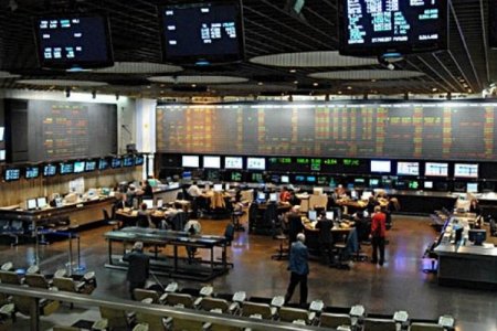 Mercados siguen al alza tras triunfo de Milei: la bolsa, los bonos y el dólar blue vuelven a subir