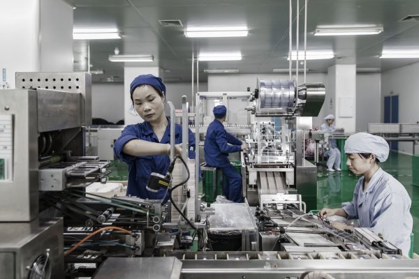 <p>Crecimiento de ganancias de empresas industriales en China se enfría en octubre debido a presiones deflacionarias</p>