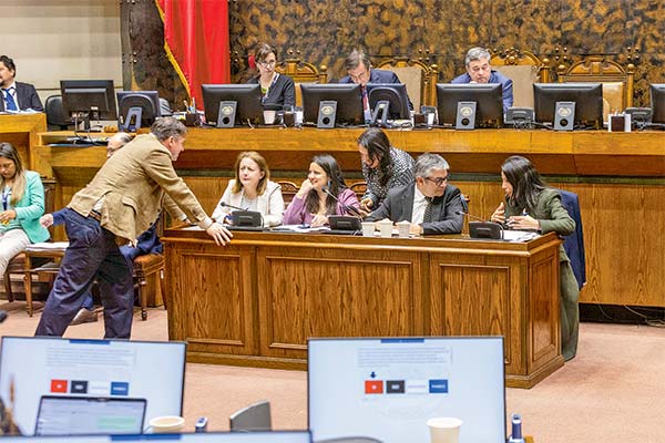<p>Foto: Senado</p>