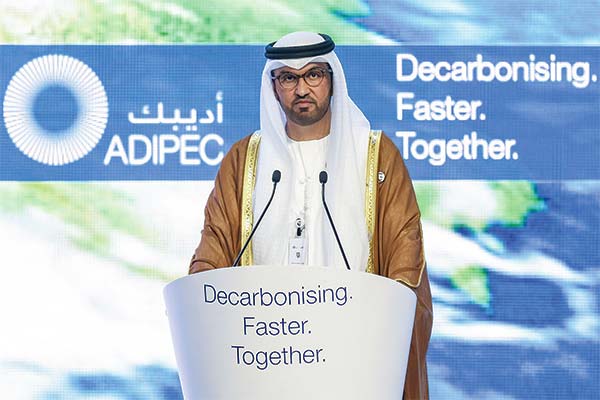 <p>El Sultán al-Jaber es el presidente designado de la conferencia climática COP28. Foto: Bloomberg</p>