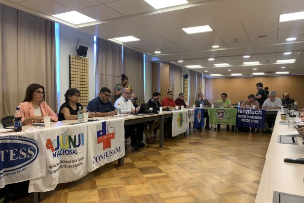 Reajuste del sector público: Gobierno y funcionarios acercan posiciones y negociación se retomará el lunes