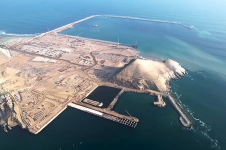 Megapuerto de Chancay en Perú avanza con miras al foro APEC: primeras grúas llegarán en marzo 2024