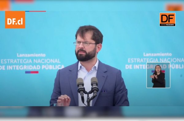 <p>Ahora en DF | Boric compromete proyecto para terminar con el secreto bancario en casos de evasión y elusión</p>