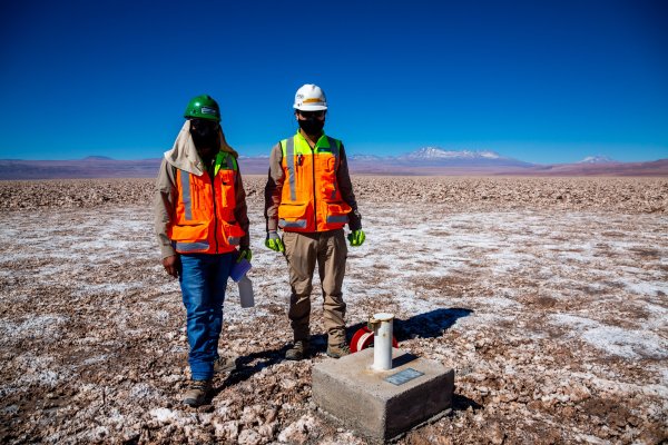 <p>Albemarle llega a acuerdo con dos sindicatos en negociación colectiva anticipada</p>