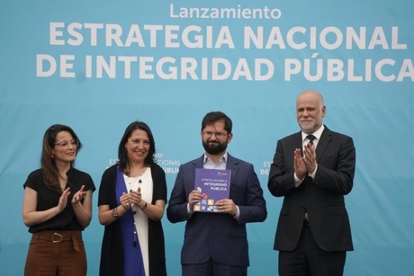 <p>Agenda de integridad pública: Boric compromete proyecto para terminar con el secreto bancario en casos de evasión y elusión</p>