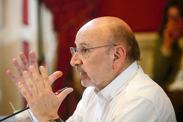 Juan Luis Castro y cita con ministros por crisis de las Isapres: "Se trata de abrir el camino para que haya acuerdos"