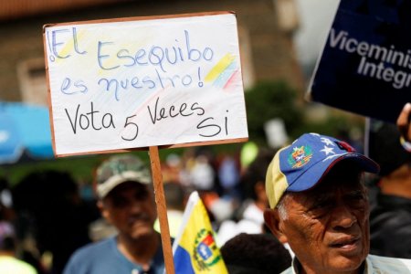 Venezuela ordena perforar petróleo en territorio controlado por Guyana