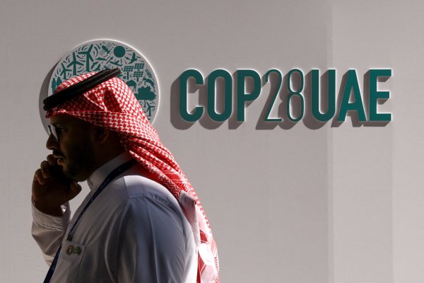 La COP28 encara su segunda semana “más cerca que nunca” de un acuerdo sobre energías fósiles