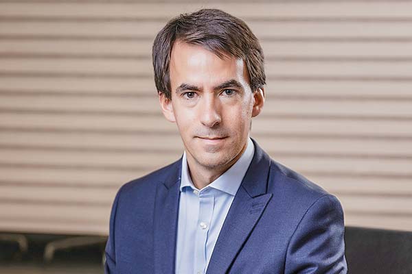 <p>Pablo Riveroll, de Schroders: “Chile nos ha decepcionado, esperábamos ya estar viendo señales de crecimiento”</p>