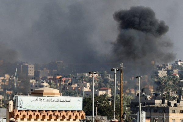 Se intensifican los combates en Gaza tras veto de EEUU al cese al fuego
