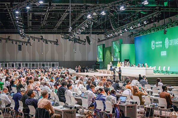 El nuevo borrador de la COP28 no menciona la eliminación gradual de los combustibles fósiles