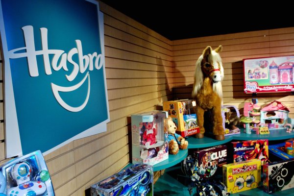 ¿Feliz Navidad? Hasbro despide a más de 1.000 trabajadores por débiles ventas de juguetes y sus acciones se hunden