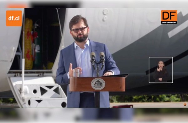 <p>Ahora en DF | Boric tras llegada del avión Lockheed Hércules C-130 para combatir los incendios forestales: "Estamos más preparados que años anteriores"</p>