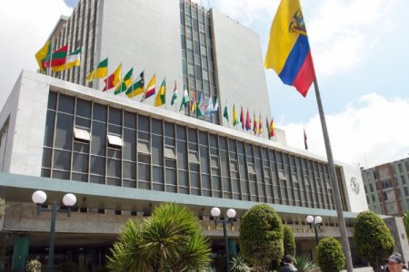 Más de US$ 4 mil millones en deuda impaga acumula Ecuador