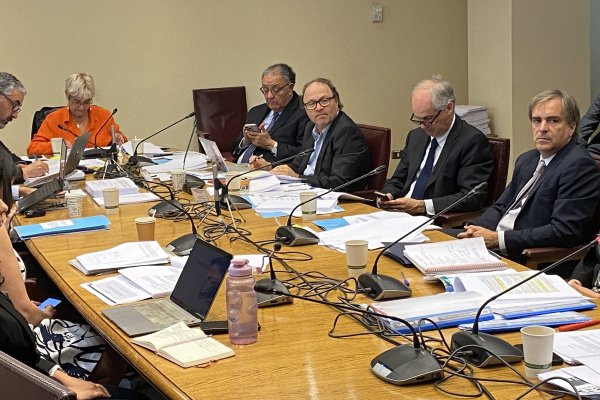 <p>Protección de datos personales: se posterga nuevamente la votación y se aleja la posibilidad de que sea ley este año legislativo</p>