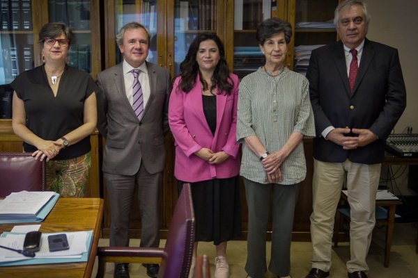 <p>Avanza en el Senado el proyecto que le entrega a la mujer la potestad sobre la administración de sus bienes</p>