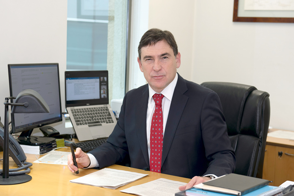 Espaldarazo a Andrés Montes tras caso audios: Consejo de la CMF renueva su período como fiscal