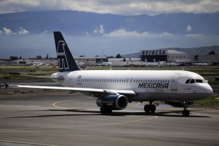 López Obrador relanza a Mexicana de Aviación tras casi 14 años de permanecer en tierra