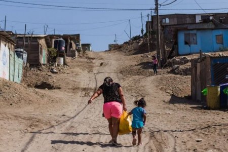 Perú en deuda en cuidados de primera infancia: menos del 10% de los niños y niñas recibe ayuda estatal