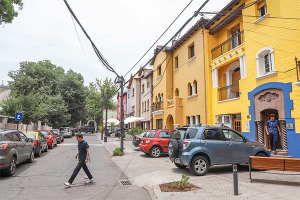 Providencia aprueba congelamiento de permisos de construcción para resguardar patrimonios comunales