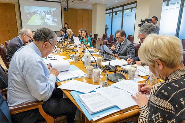 Comisión del Senado despacha a Sala proyecto de protección de Datos Personales recomendando la formación de una Mixta
