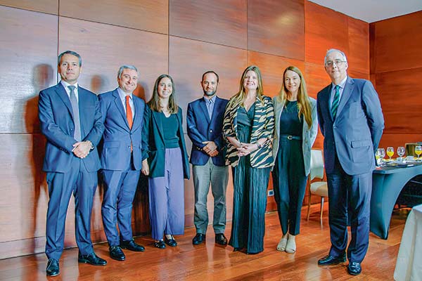 <p>Árbitro español invitado por FK Economics pone énfasis en la especialización</p>