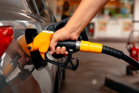 Vuelve a sufrir el bolsillo de los argentinos: anuncian nueva alza del combustible