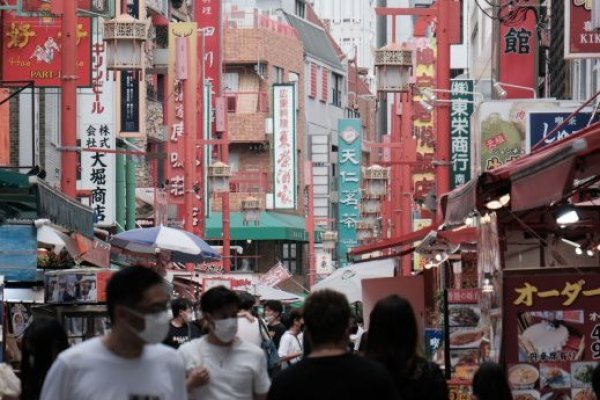 <p>El sector servicios chino se acelera por optimismo ante una recuperación económica</p>