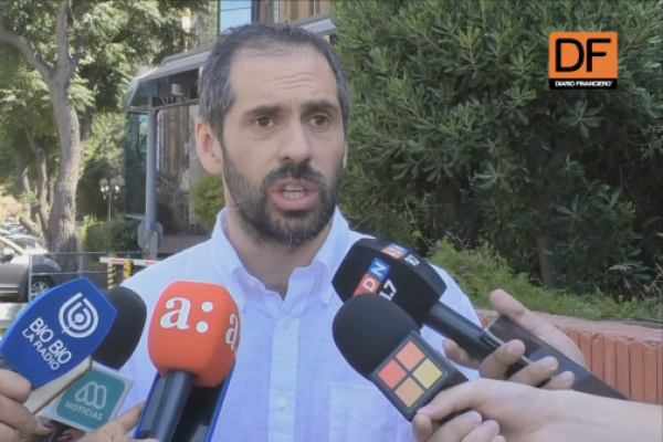 <p>Ahora en DF | Grau por reunión en casa de exalcalde Zalaquett: “Para la ciudadanía es transparente con quiénes nos hemos juntado”</p>